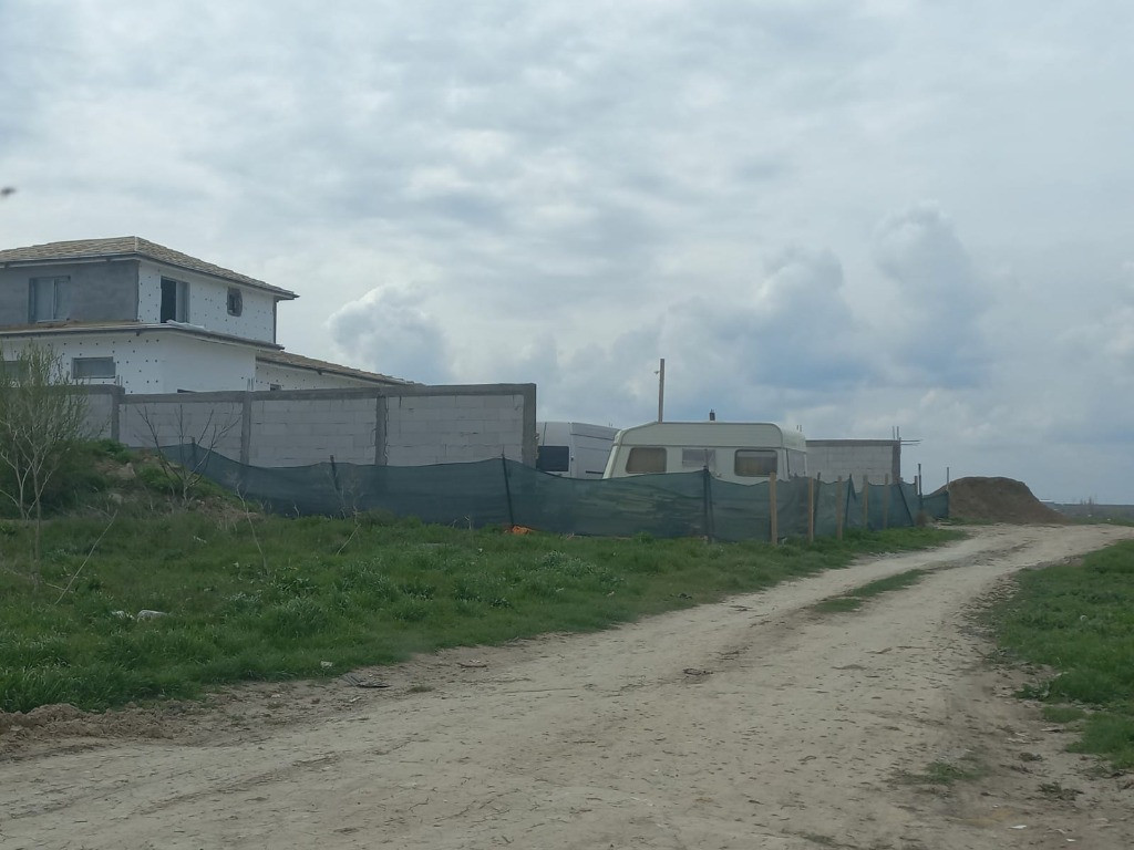 Teren de vanzare in Palazu Mare, Balon - 415 mp