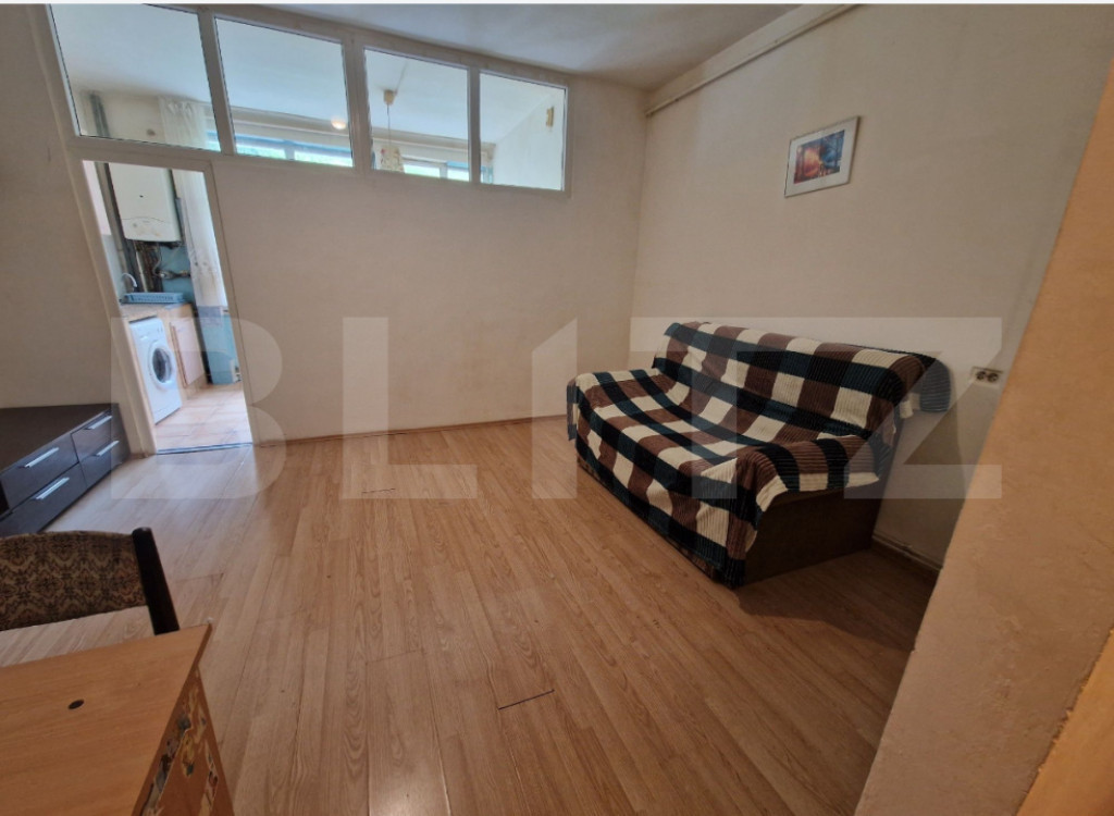 Garsoniera 32mp,Zona Tractorul