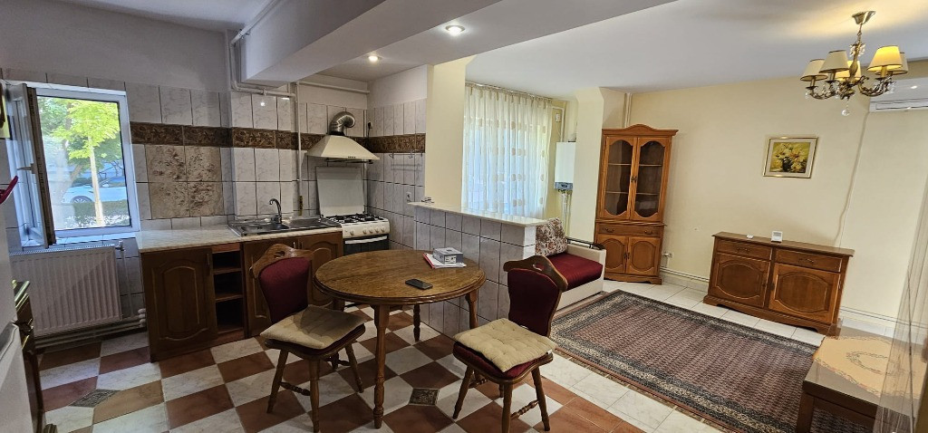 CITY PARK/ 2 CAMERE CU GARAJ