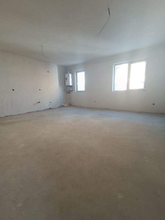 Apartament cu 2 camere, finisat, zona Somesului