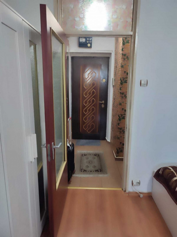 Garsoniera Calea Vitan 211 / Sectorul 3 / Stadionul Olympia