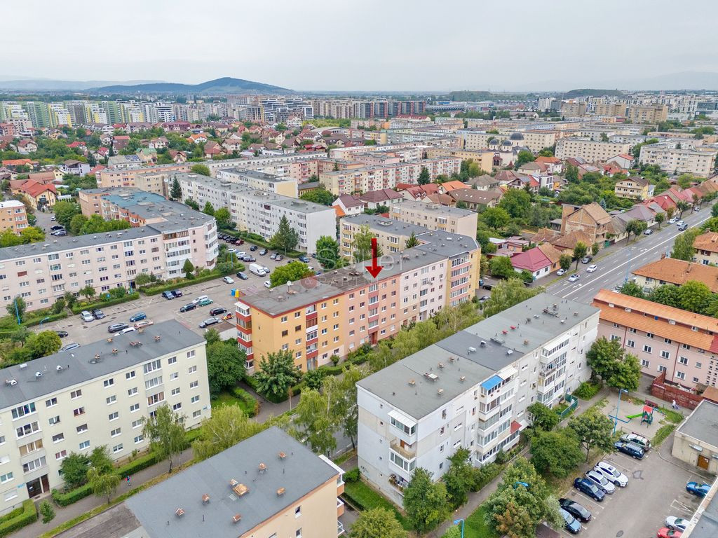 Structura Generoasa | Doua Locuri De Parcare