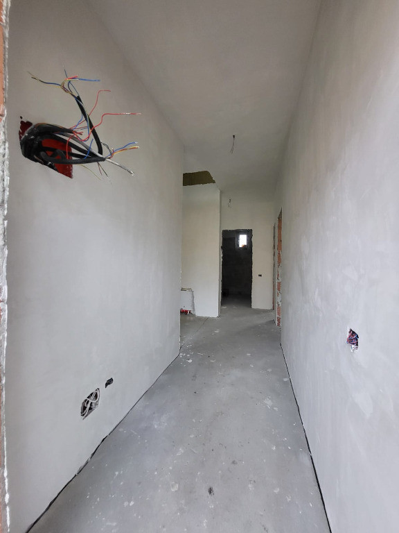 Casa cu 3 camere|finisaje la alegere|zona buna