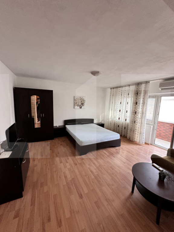 Garsonieră decomandată, 40 mp, Baicului, etaj 4/4, bloc iz