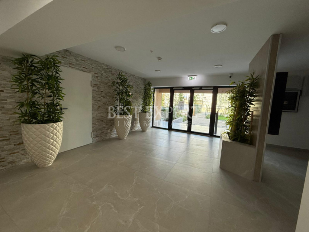 Garsoniera HILS REPUBLICA/Prima Inchiriere/Parcare inclusa