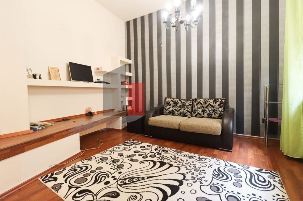 Vila "VARDA" , 200 MP utili, teren 160 mp