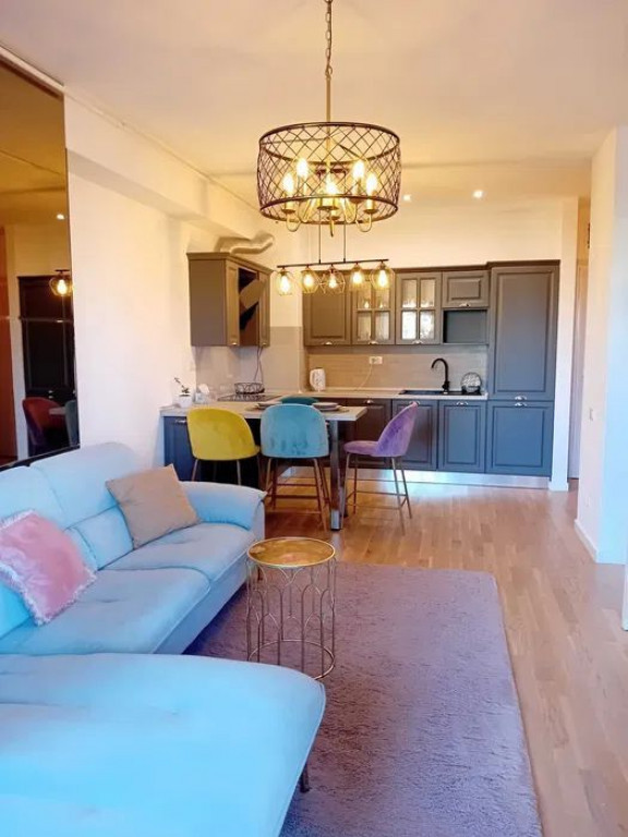 2 camere | Central Vasile Lascar | Stefan cel Mare