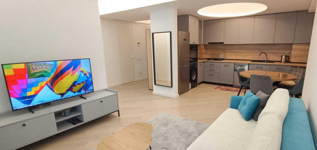 Apartament 3 Camere / Cortina North / Parcare