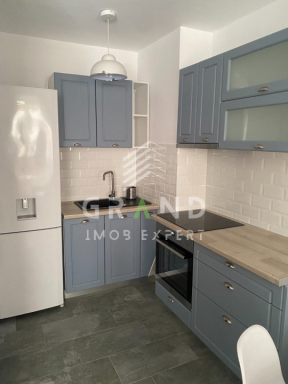 Ap 1 camera | balcon | parcare | Zorilor/ Golden Tulip