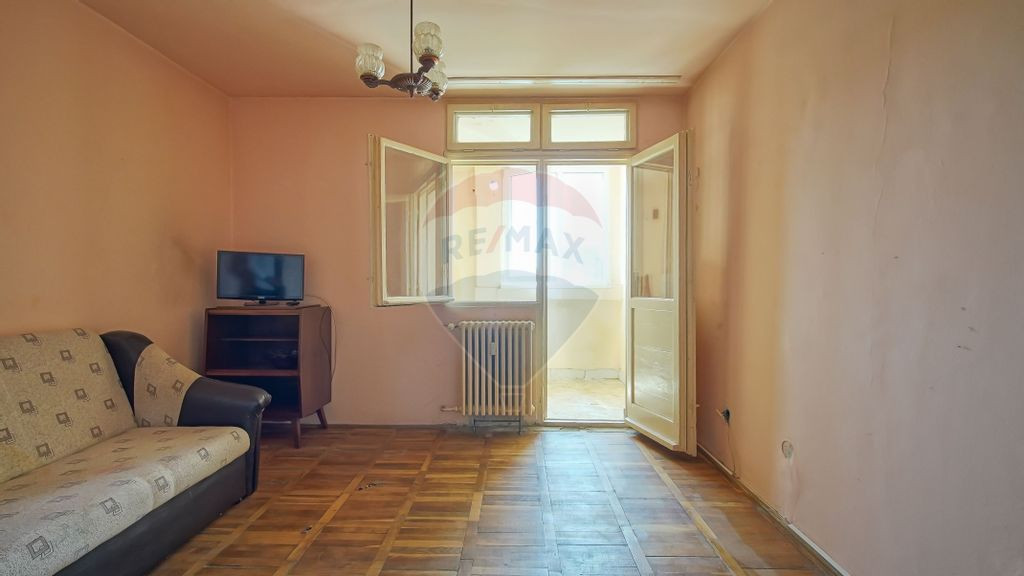 COMISION 0%| Garsonieră | Tractorul | De renovat | Preta...