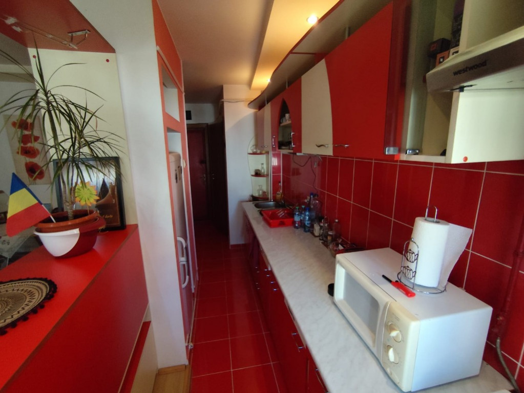 Apartament cu o cameră, 27 mp, zona Gării Vaslui