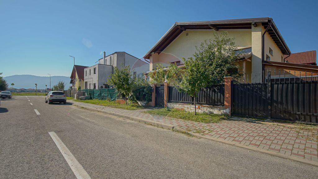 Comision 0 %! Casă de vânzare, Ghimbav!