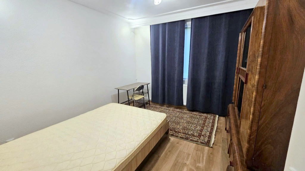 Apartament 3 camere D, in Piata Unirii UMF