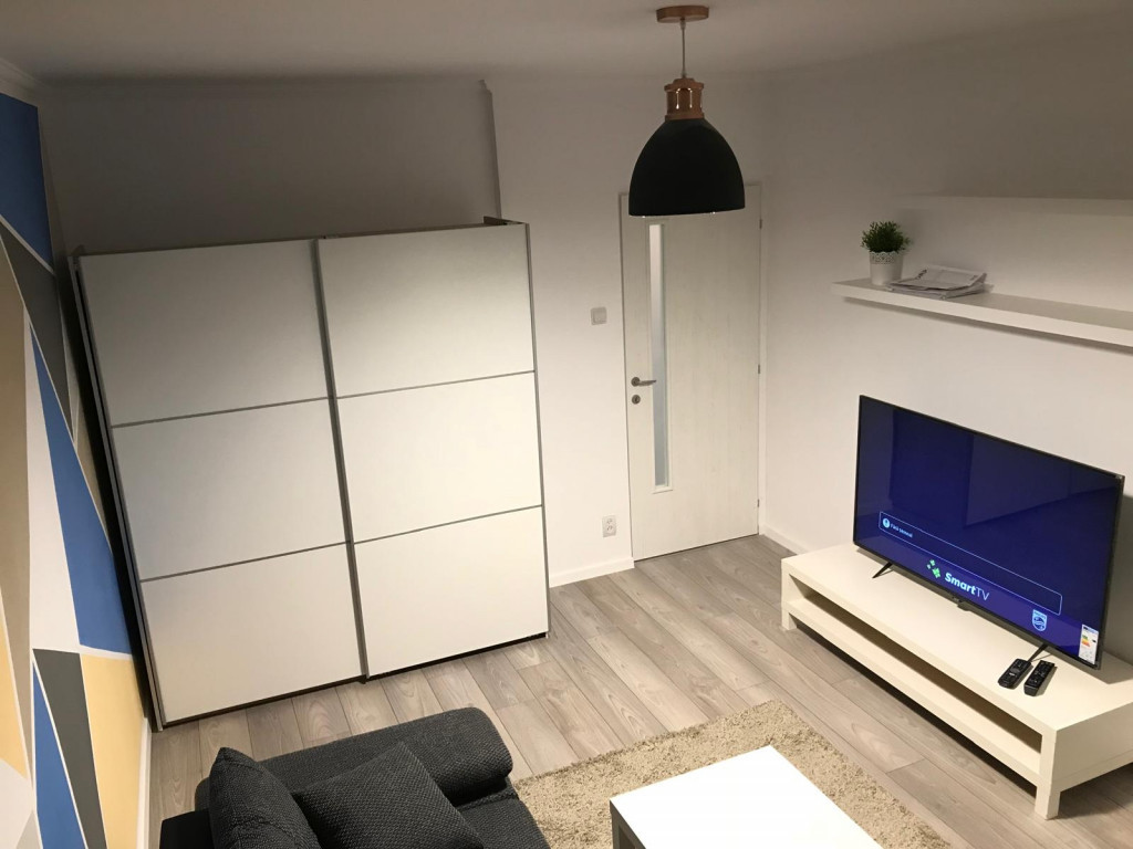 Drumul Taberei - Compozitorilor, decomandata, 35 mp, garsoniera