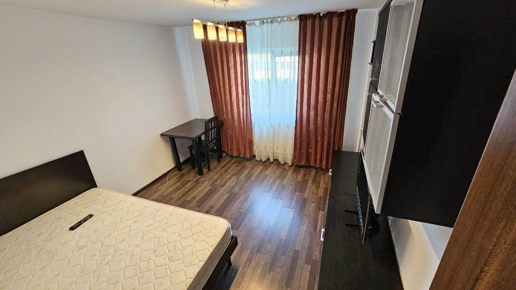 Apartament 1 camera D, in Tatarasi