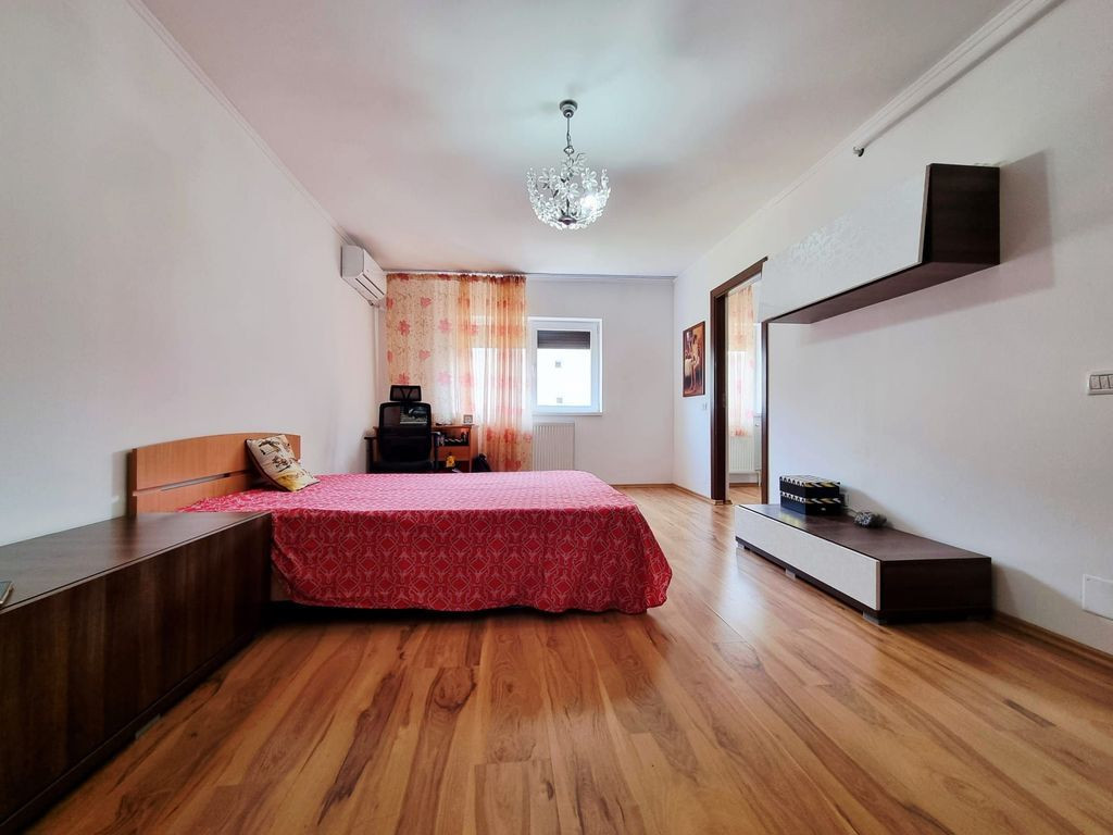 Garsoniera Mansarda Militari Apusului