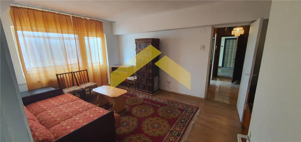 Apartament de 2 camere orasul Sebis