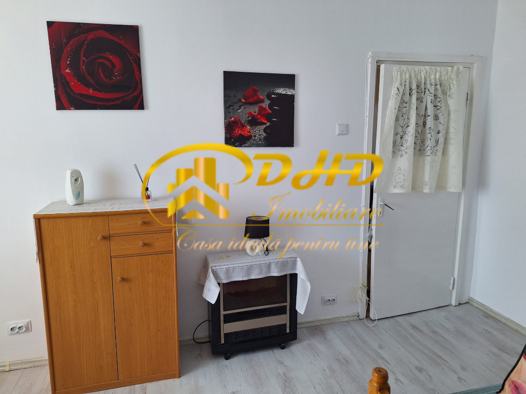 Închiriez garsonieră Nicolina, urgent