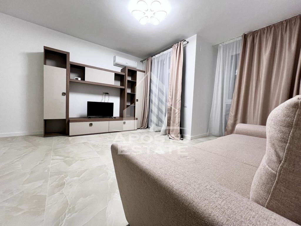 Apartament 2 camere, centrala proprie, loc de parcare, To...