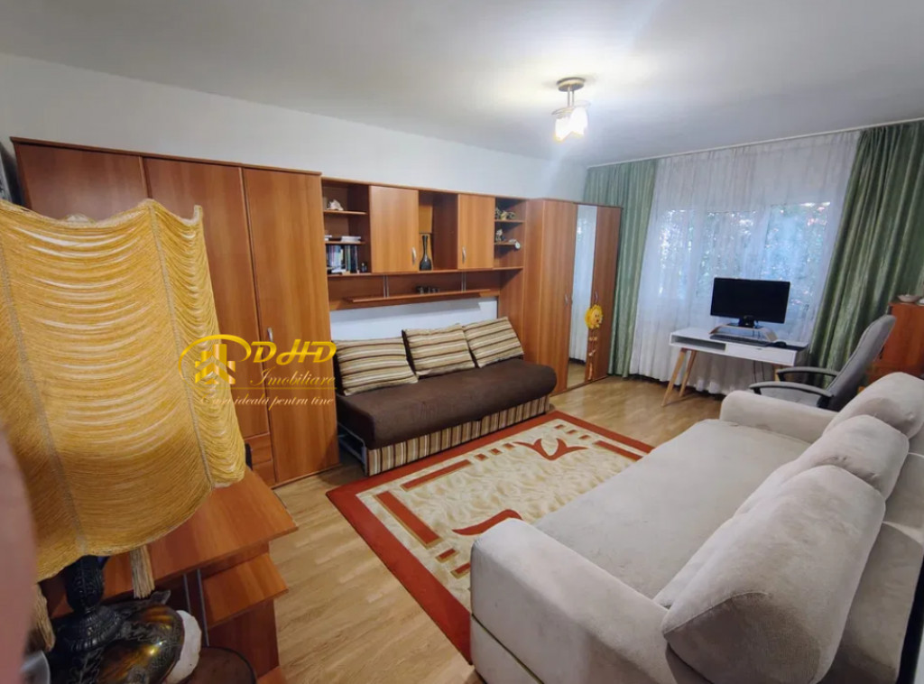 Apartament 1 camera, spatios, 35 mp, NICOLINA