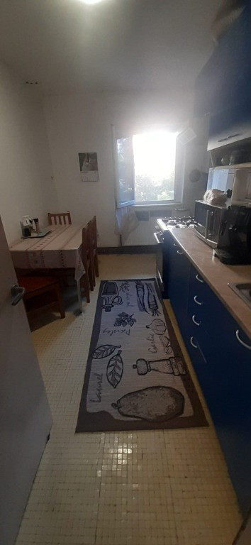 Republicii, zona Liana, 3 camere, parter,75000E!