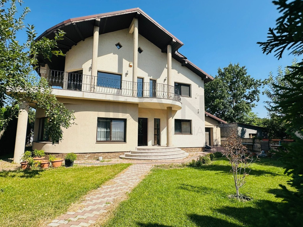 Vila individuala de langa padure teren 720 mp