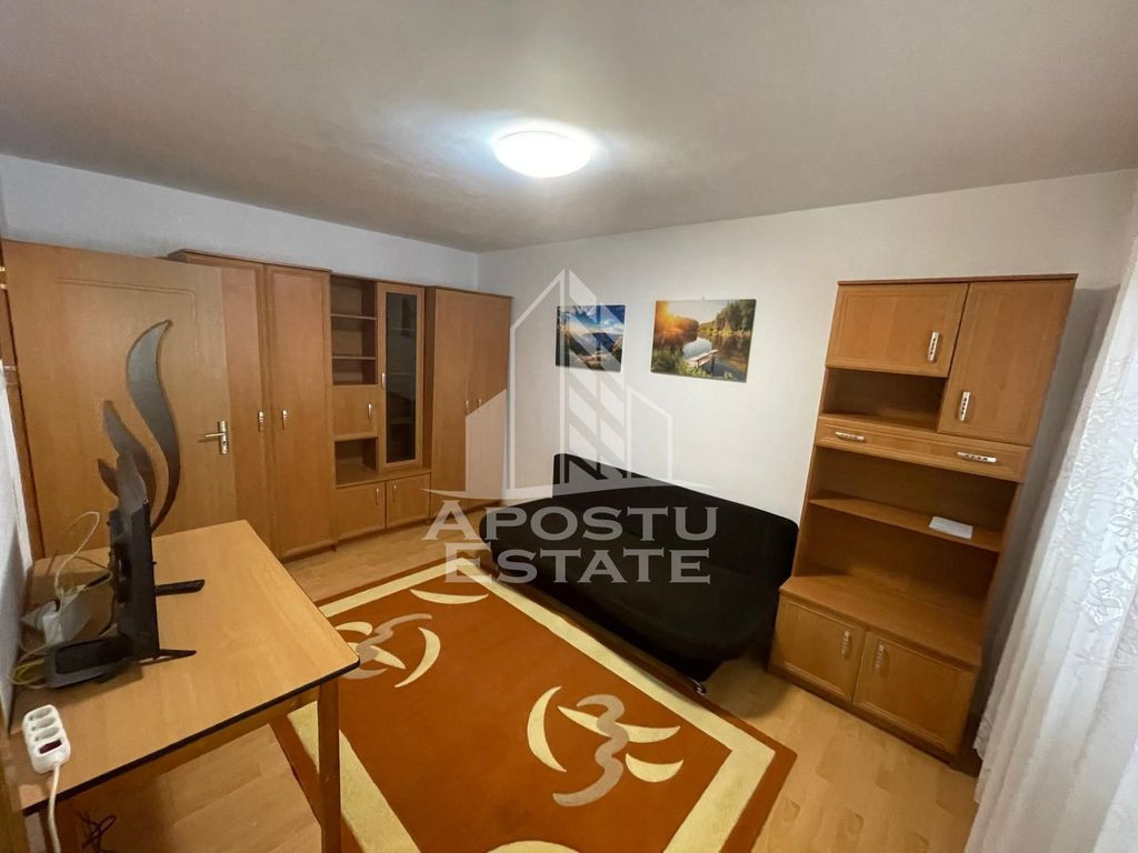 Apartament cu 1 camera, 34mp, Zona Lipovei