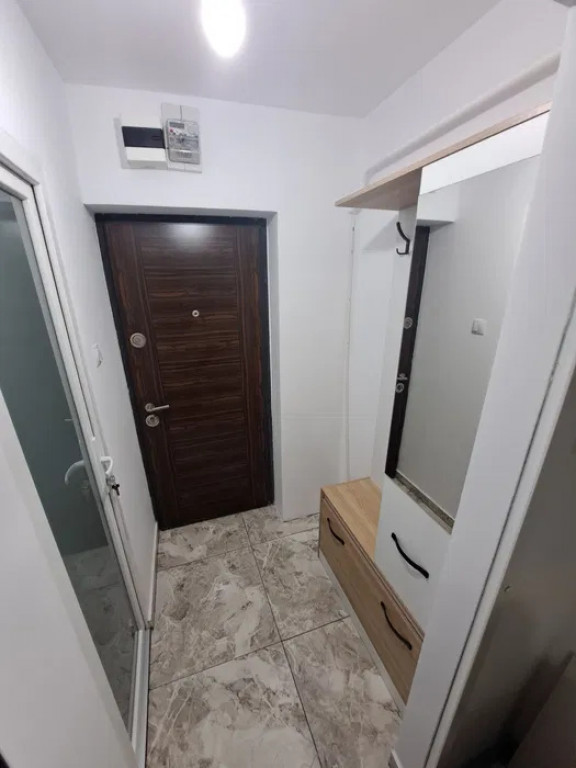 GARSONIERA, ETAJ 1, MOBILATA SI UTILATA, IDEAL PENTRU INVEST