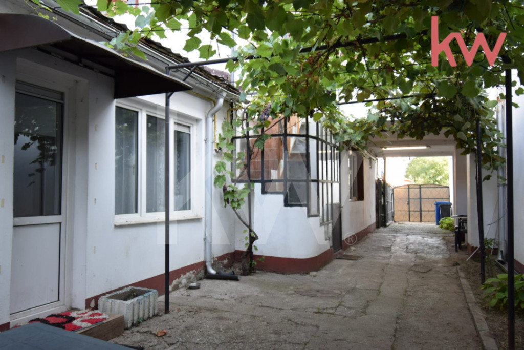 Casa 4 Dormitoare 166 mp Utili Mobilata Utilata Ecaterina Te