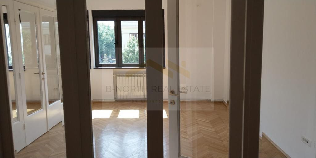 Piata Amzei - 5 camere de vanzare