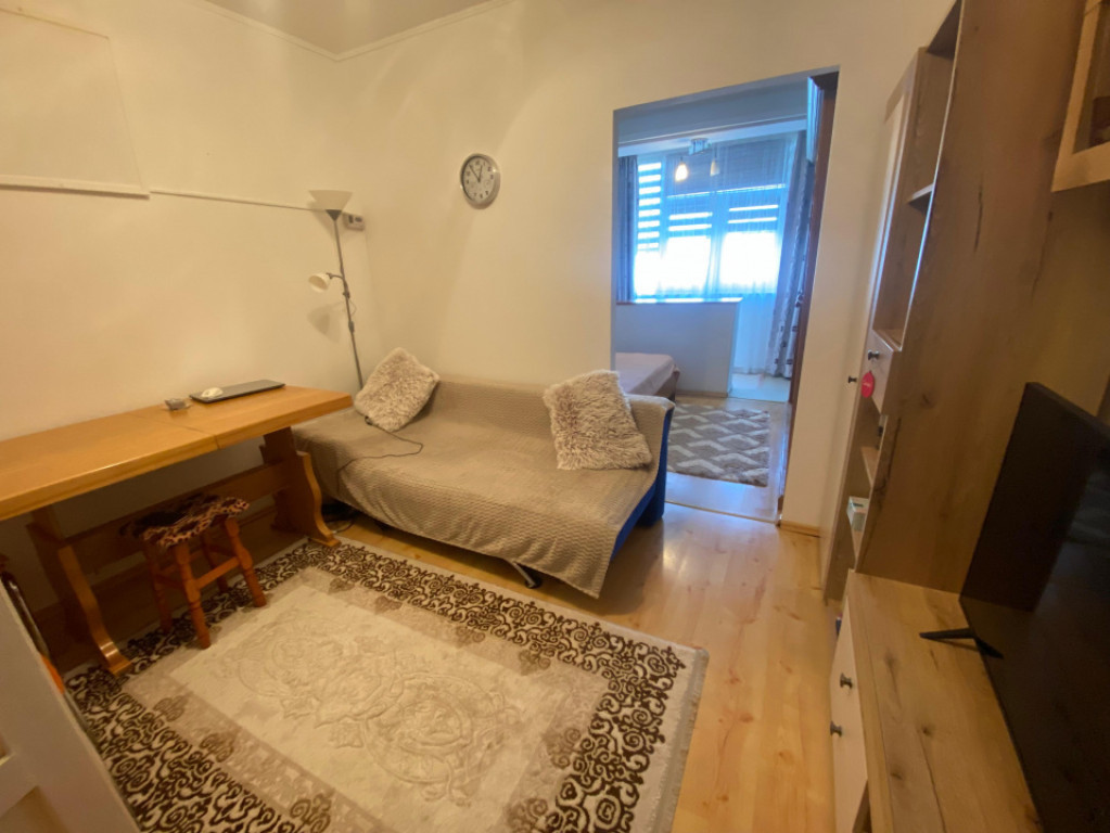 Garsoniera de vanzare- zona Abator