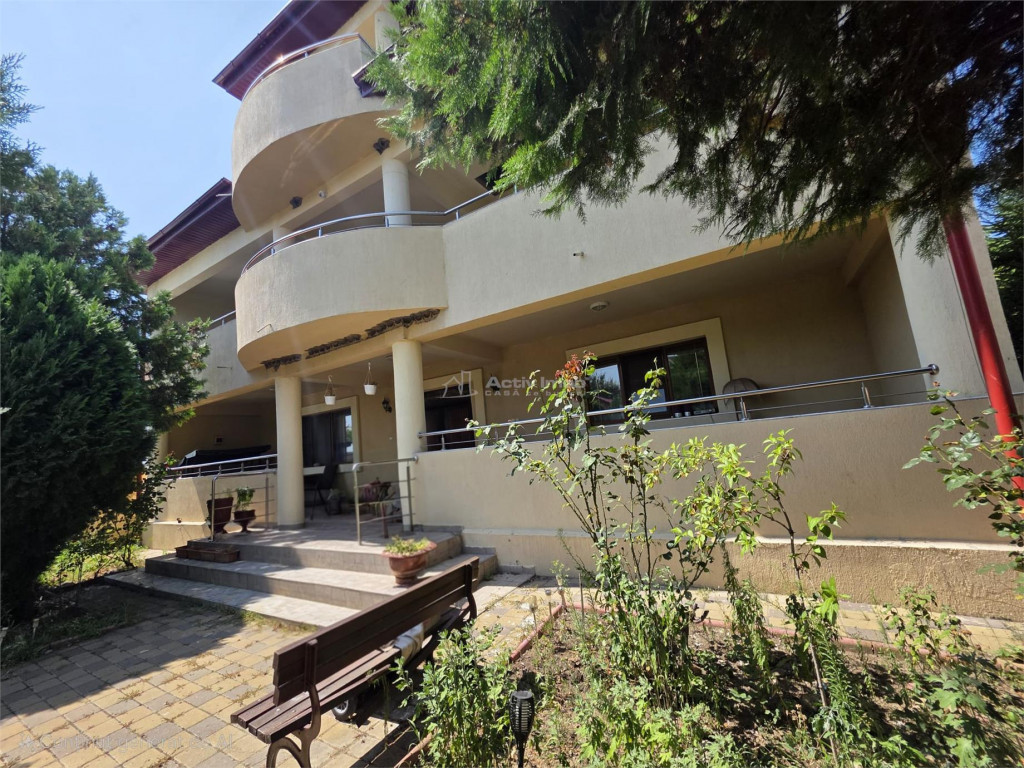 Casa P 1 M, amprenta 160 m, teren 950 mp, Maracineni, DN-E85