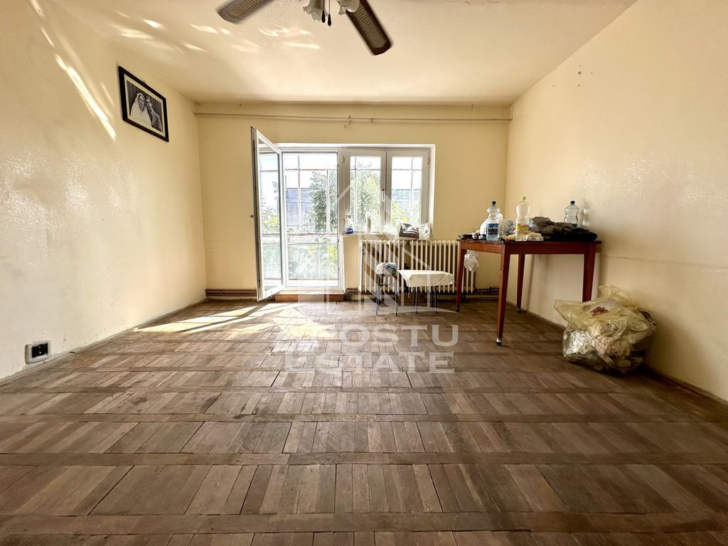 Aparatment 2 camere, centrala proprie, zona Sagului