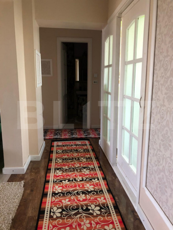 Apartament cu 3 camere, de vanzare – Bartolomeu, Brasov