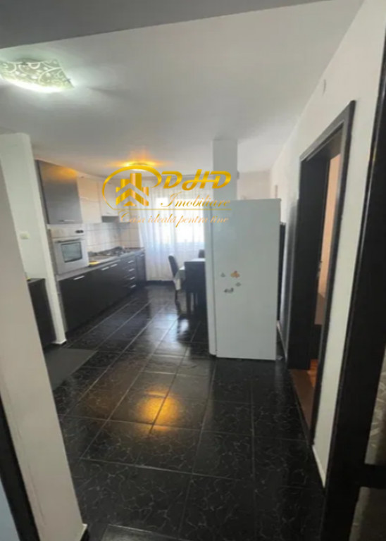 PODU ROS, Apartament spatios, 3 camere, Decomandat