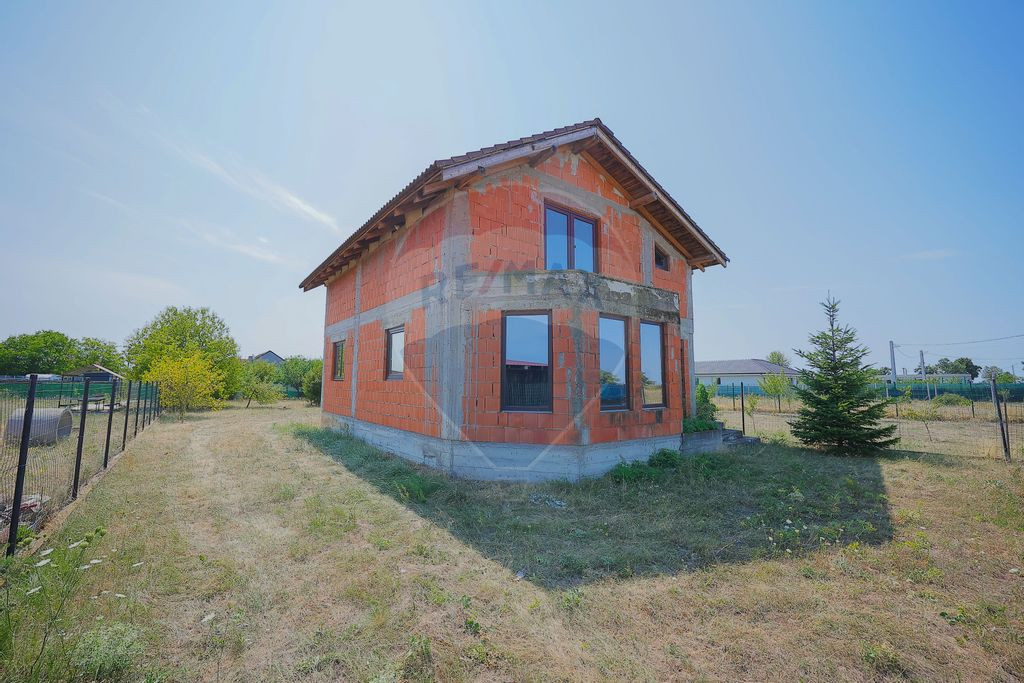 Apartament cu 2 camere de închiriat pe strada Piața Buc...