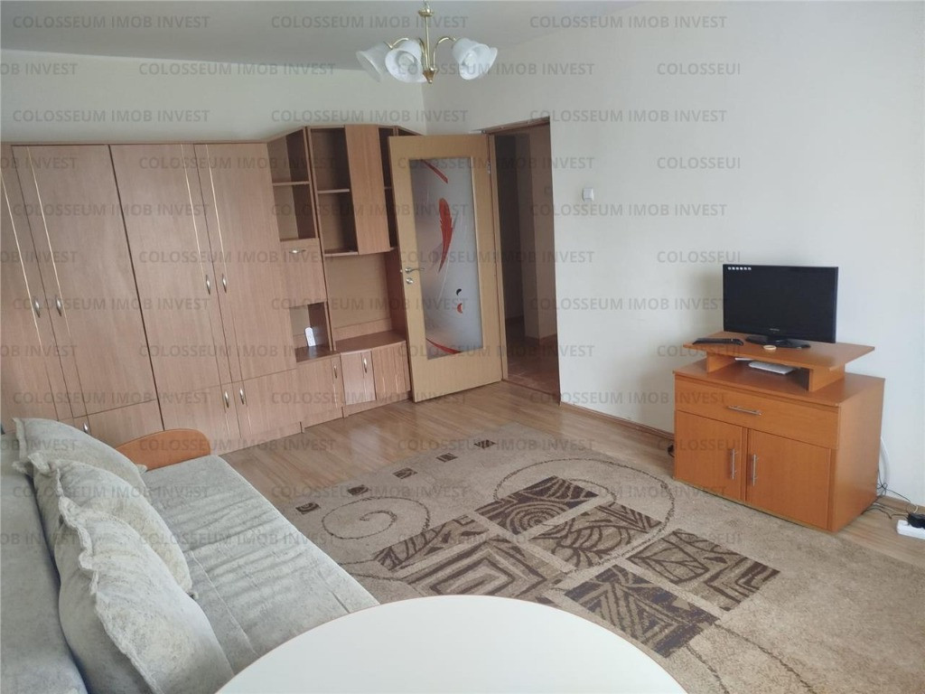 COLOSSEUM: Apartament 2 camere decomandat mobilat parcare Racadau