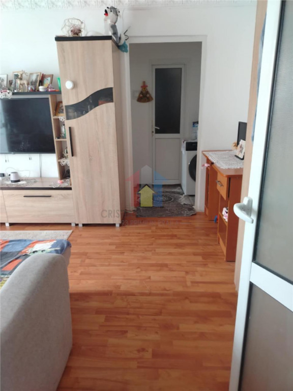 3 camere confort 2 Viziru 3 ,55 mp