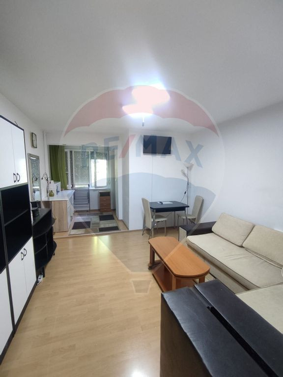 Apartament cu 1 camere de închiriat în zona Decebal - 6...