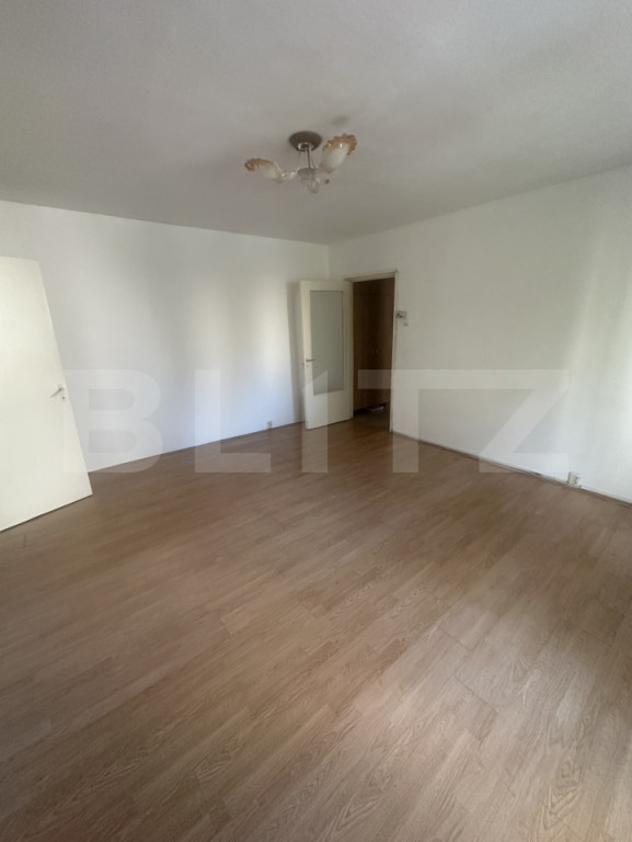 Apartament cu 2 camere, 55 mp, Micro 16