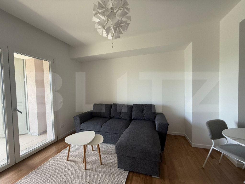 Apartament modern cu 3 camere, bloc nou, zona Cartodrom