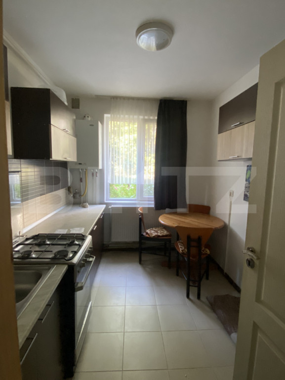 Apartament de 2 camere, parter, zona Standard