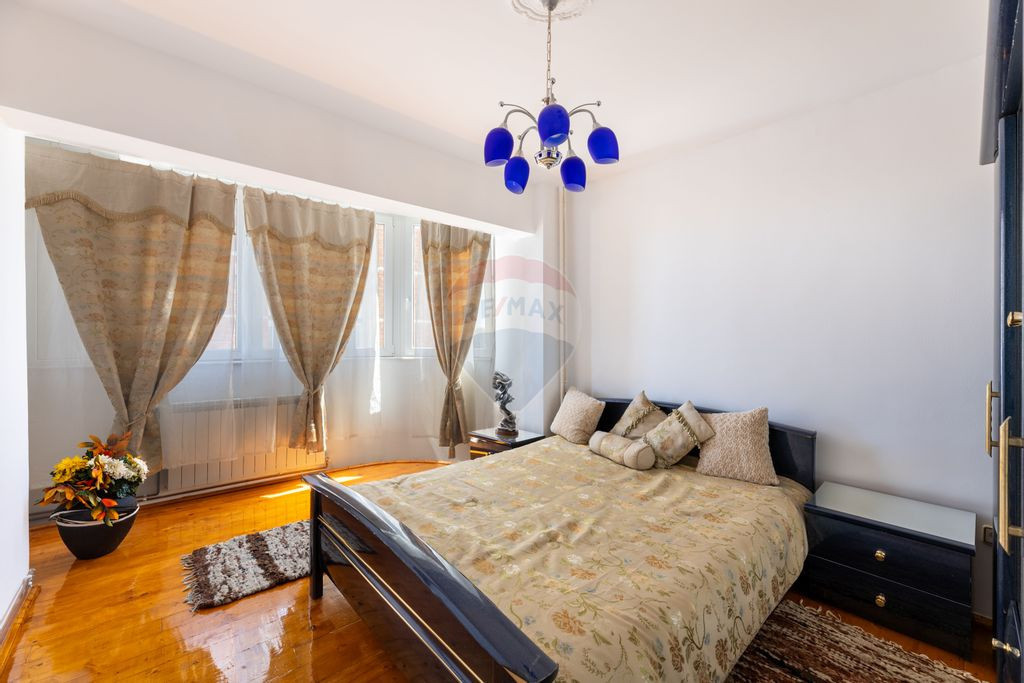 Apartament cu 2 camere de închiriat în zona Podgoria