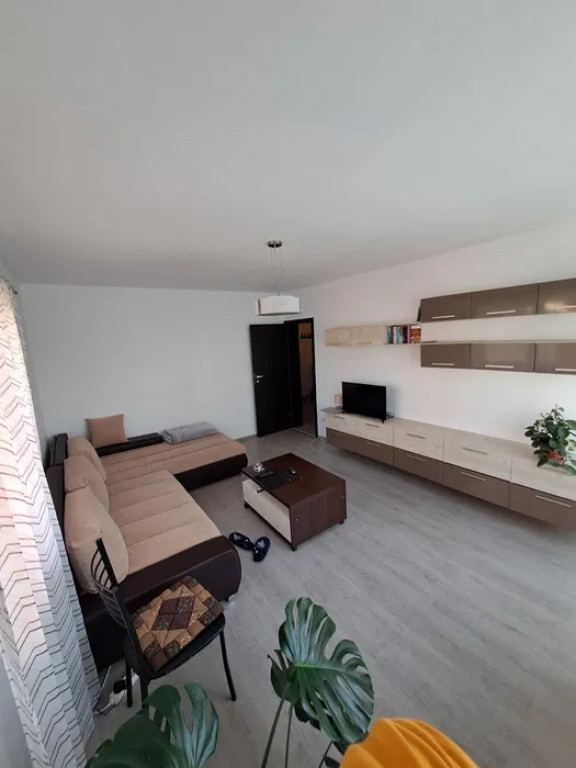 Apartament 2 Camere Decomandat 70 mp