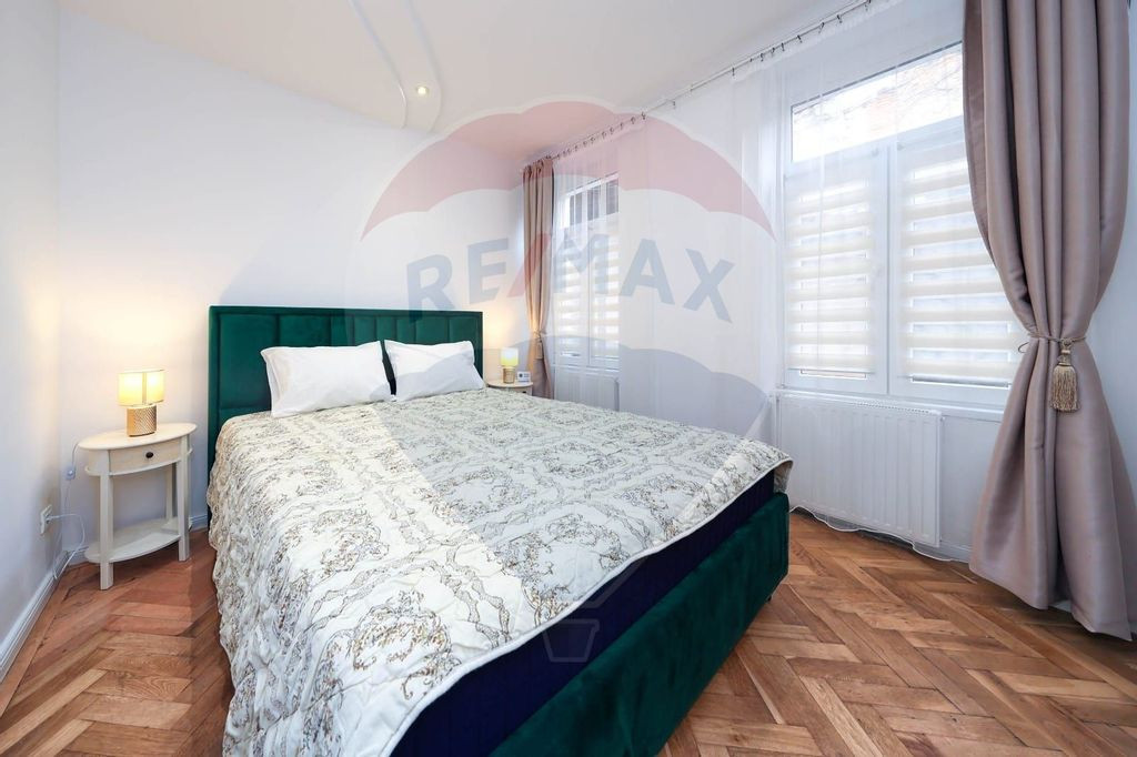 Rezervat. Cumpără azi, încasează mâine - Strada Repu...