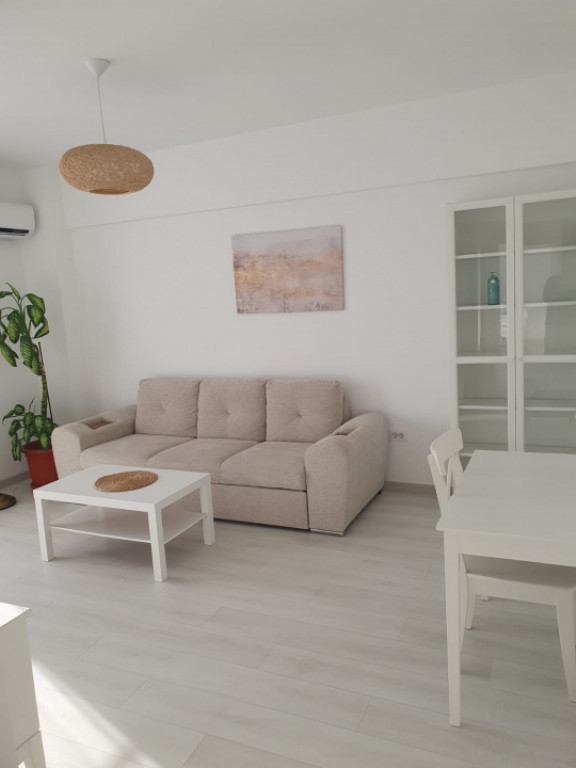 APARTAMENT 2 CAMERE DECOMANDAT,LIFT KAUFLAND PACURARI, TOTUL