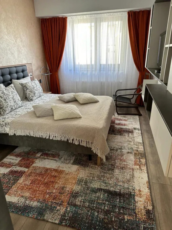 Apartament 2 camere 59 mp, cartierul Noua