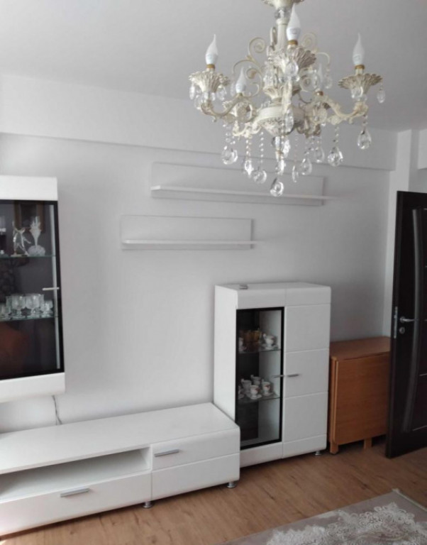 420 euro! Ap 2 cam D, Zona Tudor Neculai, et 1