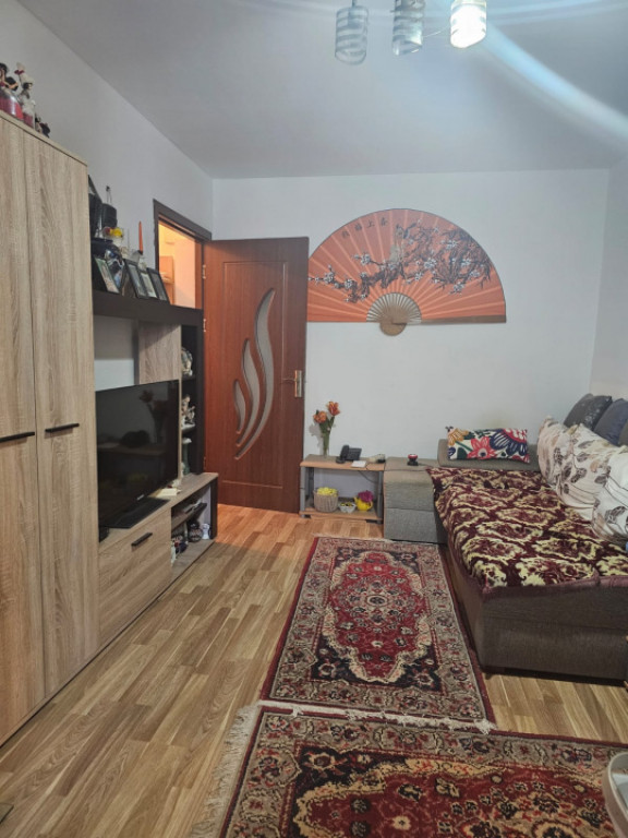 Apartament 2 camere - zona Salvare