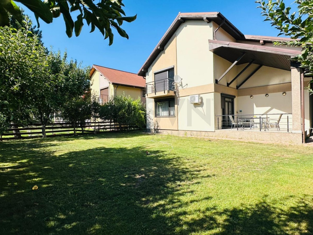 Vila de inchiriat in complex rezidential Corbeanca